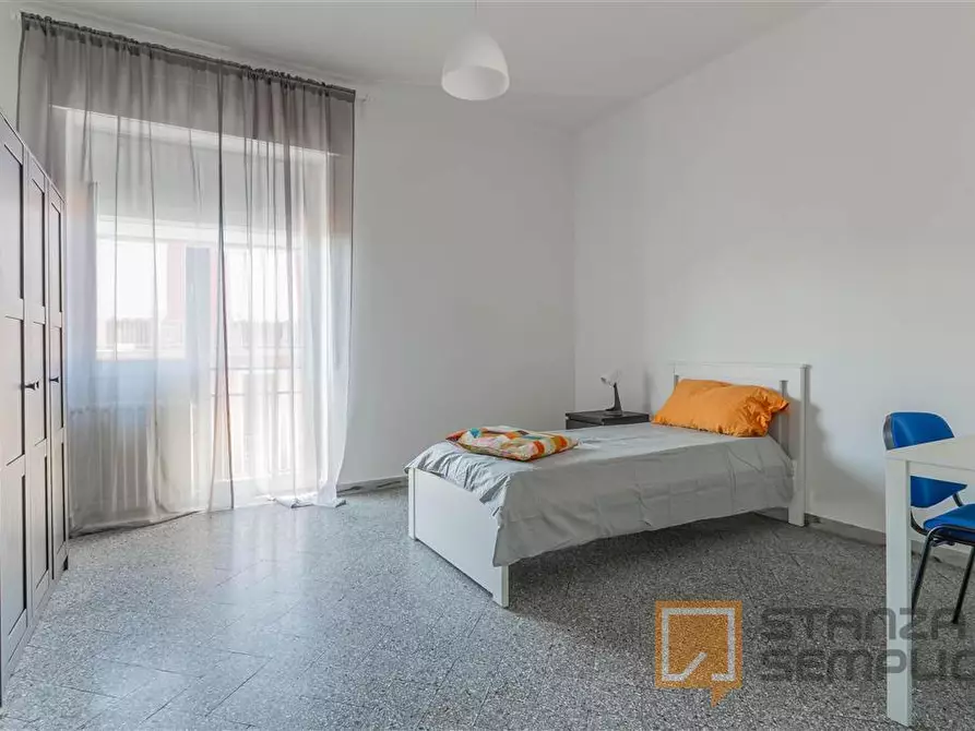 Immagine 4 di Stanza singola in affitto  in Corso Alcide De Gasperi 258 a Bari