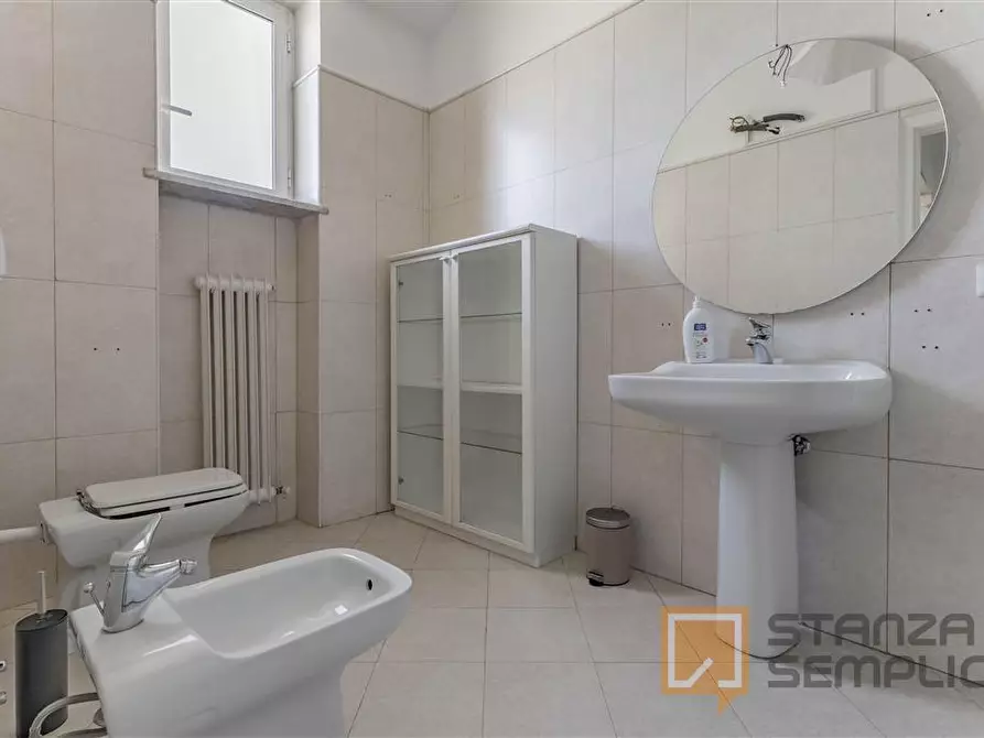 Immagine 11 di Stanza singola in affitto  in Corso Alcide De Gasperi 258 a Bari