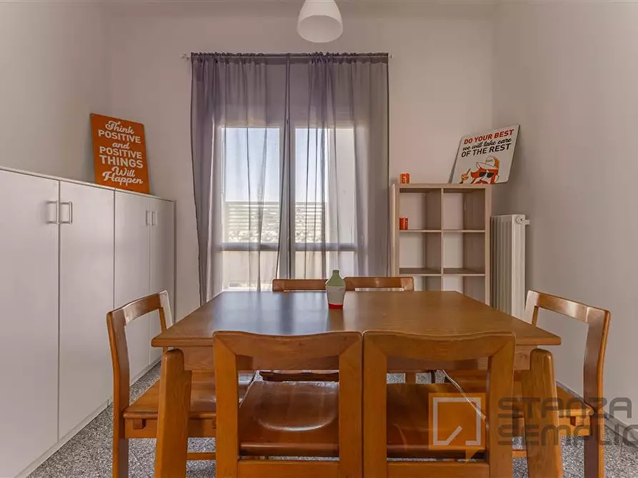 Immagine 15 di Stanza singola in affitto  in Corso Alcide De Gasperi 258 a Bari