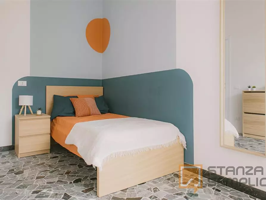 Immagine 2 di Stanza singola in affitto  in Via Marsala 64 a Verona