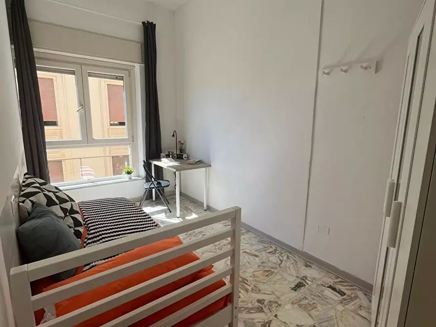 Immagine 2 di Stanza singola in affitto  in Via Grazia Deledda 22 (FS) a Cagliari