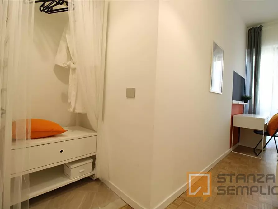 Immagine 2 di Stanza singola in affitto  in Via Zadei 9 a Brescia