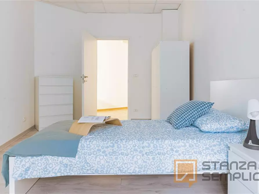 Immagine 1 di Stanza singola in affitto  in Via Elba 10 a Torino