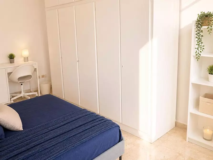 Immagine 2 di Stanza singola in affitto  in Via Pavia 6/2 a Milano