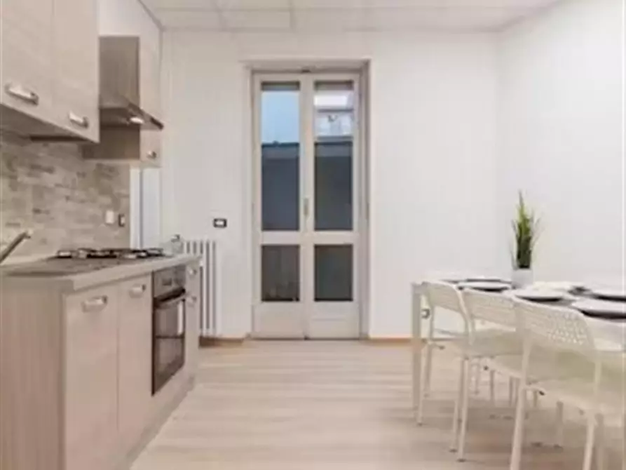 Immagine 4 di Stanza singola in affitto  in Via Elba 10 a Torino