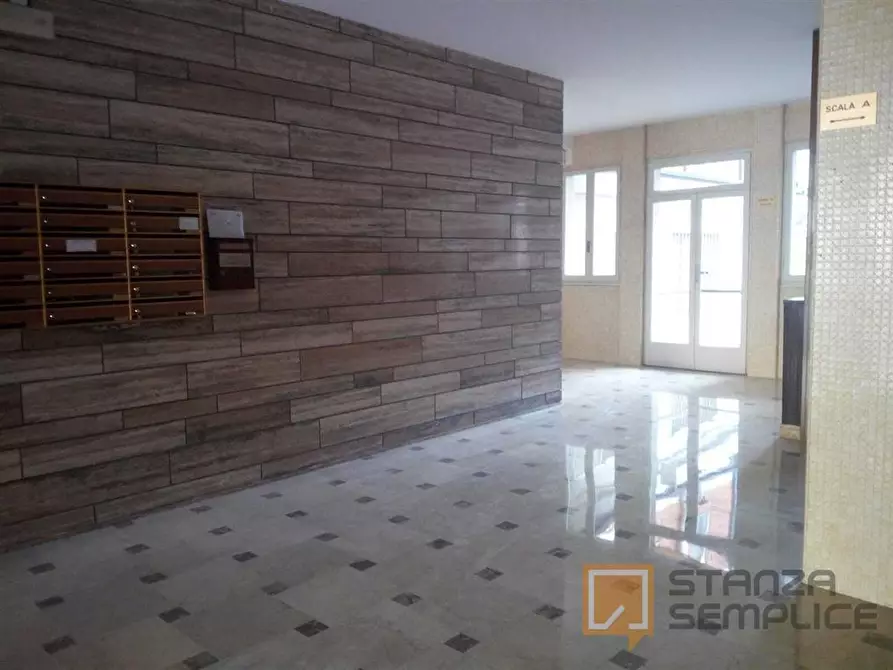 Immagine 13 di Stanza singola in affitto  in Piazzale Cesare Battisti 7 a Brescia