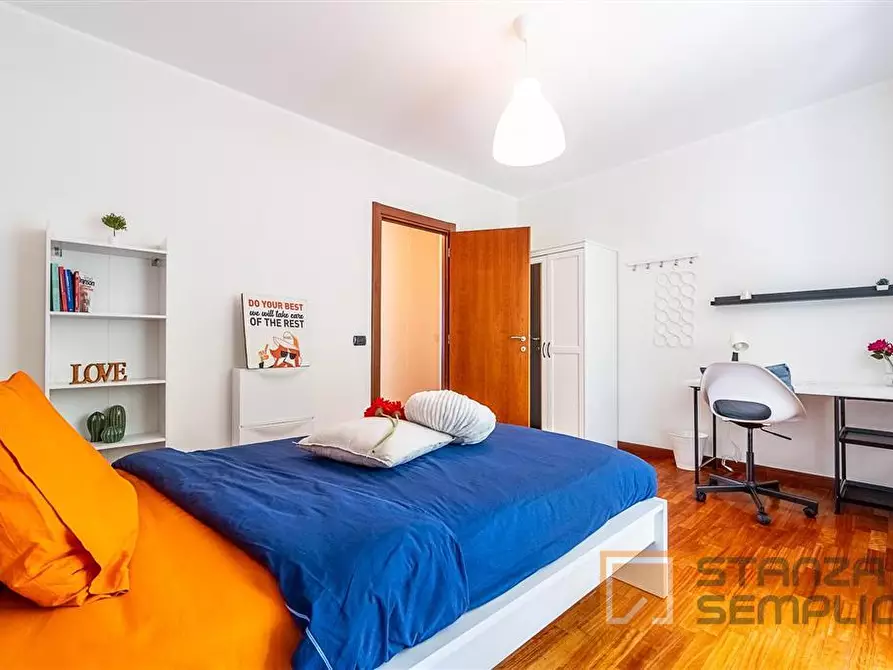 Immagine 5 di Stanza singola in affitto  in Corso Corso Tortona n.10 a Torino