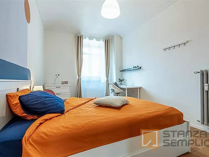 Immagine 2 di Stanza singola in affitto  in Corso Corso Re Umberto n.74 a Torino
