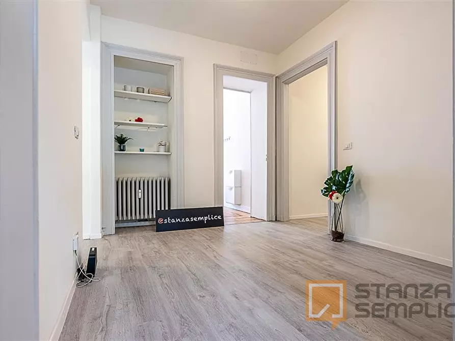 Immagine 11 di Stanza singola in affitto  in Corso Corso Re Umberto n.74 a Torino