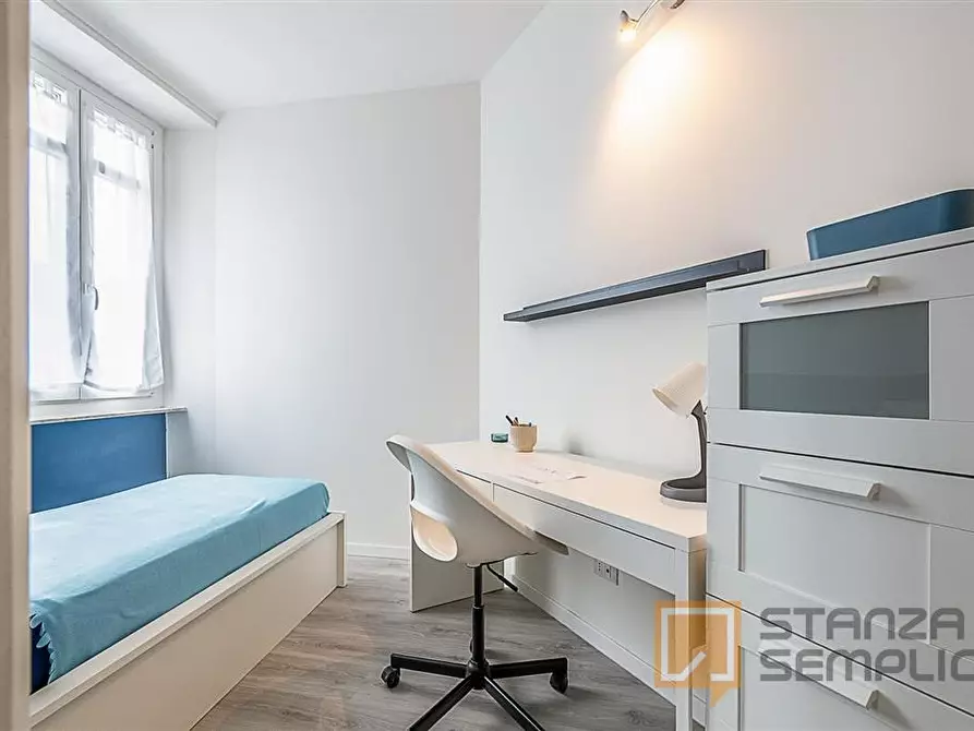 Immagine 2 di Stanza singola in affitto  in Corso Corso Re Umberto n.74 a Torino