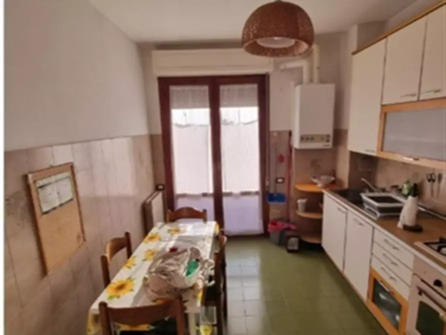Immagine 10 di Stanza singola in affitto  in Via LUIGI PERA 2 a Pisa