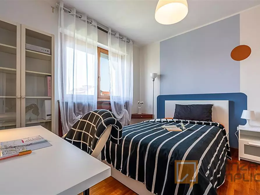 Immagine 2 di Stanza singola in affitto  in Corso Corso Tortona n.10 a Torino