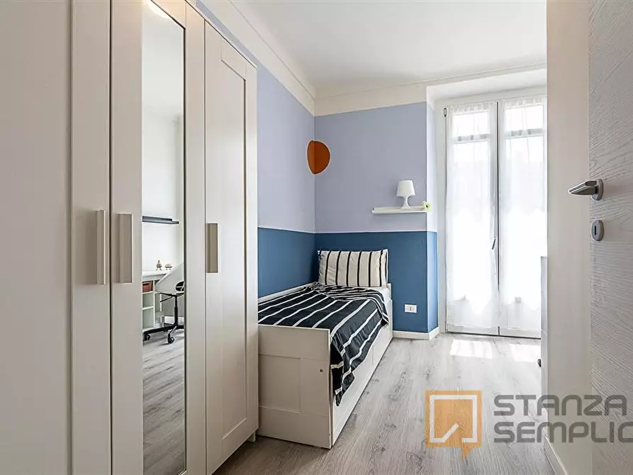 Immagine 1 di Stanza singola in affitto  in Corso Corso Re Umberto n.74 a Torino
