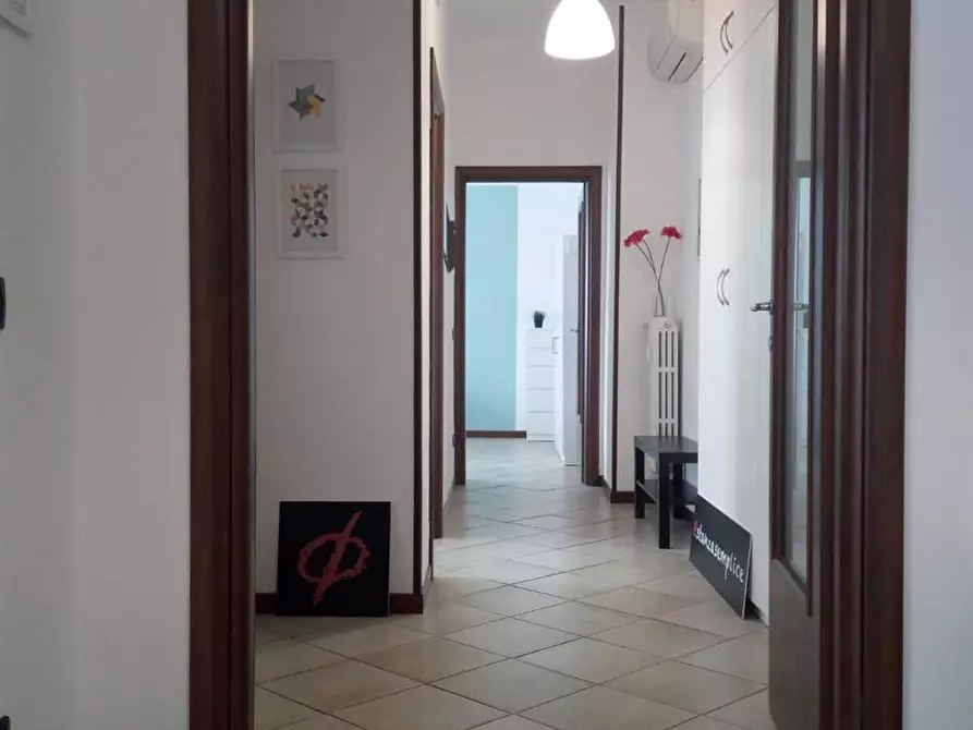 Immagine 12 di Stanza singola in affitto  in Piazzale Cesare Battisti 7 a Brescia