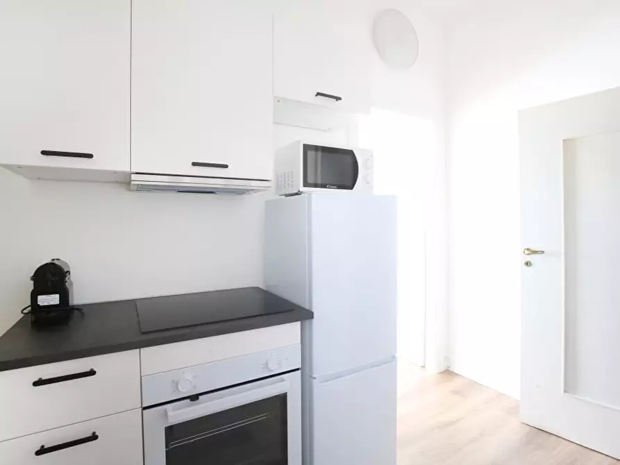 Immagine 15 di Stanza singola in affitto  a Modena