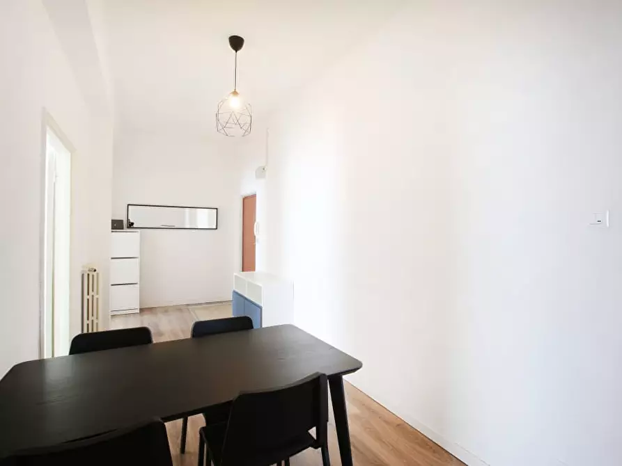 Immagine 9 di Stanza singola in affitto  a Modena