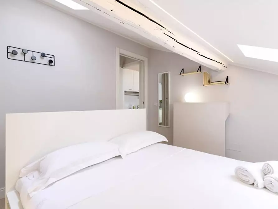 Immagine 5 di Appartamento in affitto  a Milano