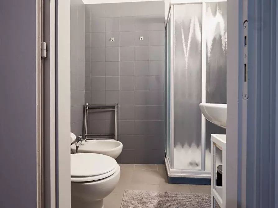 Immagine 19 di Stanza singola in affitto  a Torino