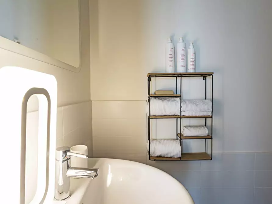 Immagine 16 di Appartamento in affitto  a Genova