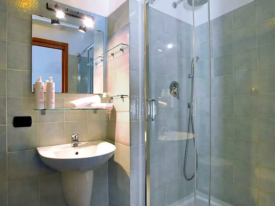 Immagine 13 di Appartamento in affitto  a Torino