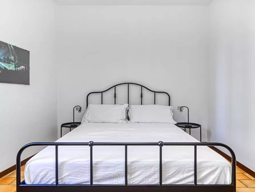 Immagine 9 di Appartamento in affitto  a Bologna