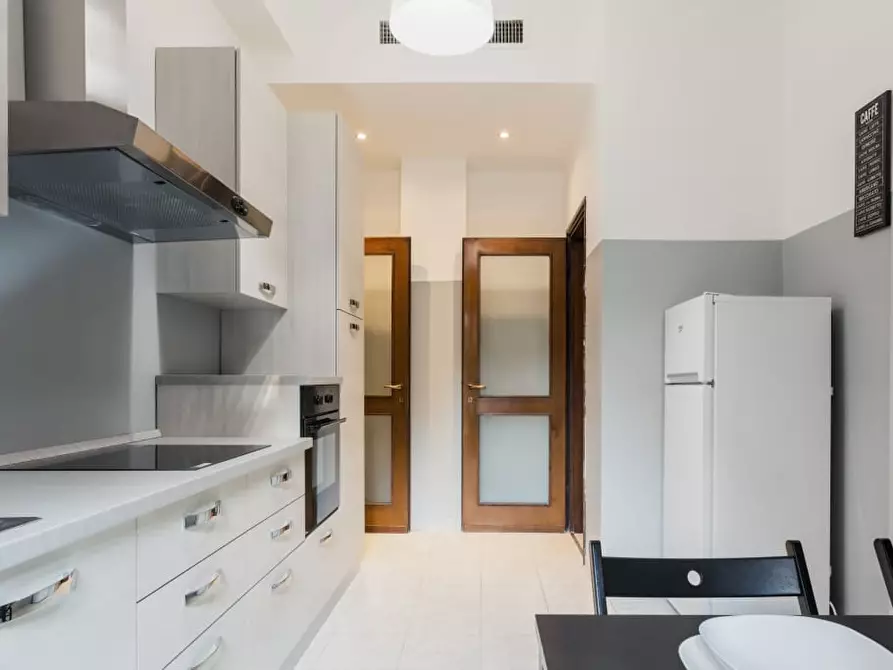 Immagine 7 di Stanza singola in affitto  a Milano