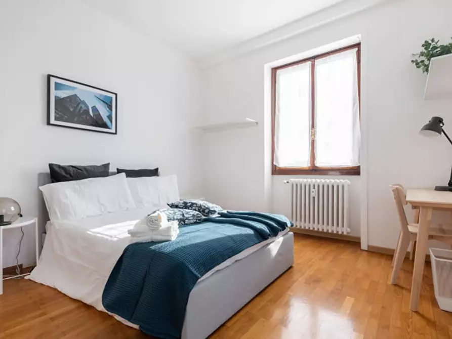 Immagine 2 di Stanza singola in affitto  a Milano