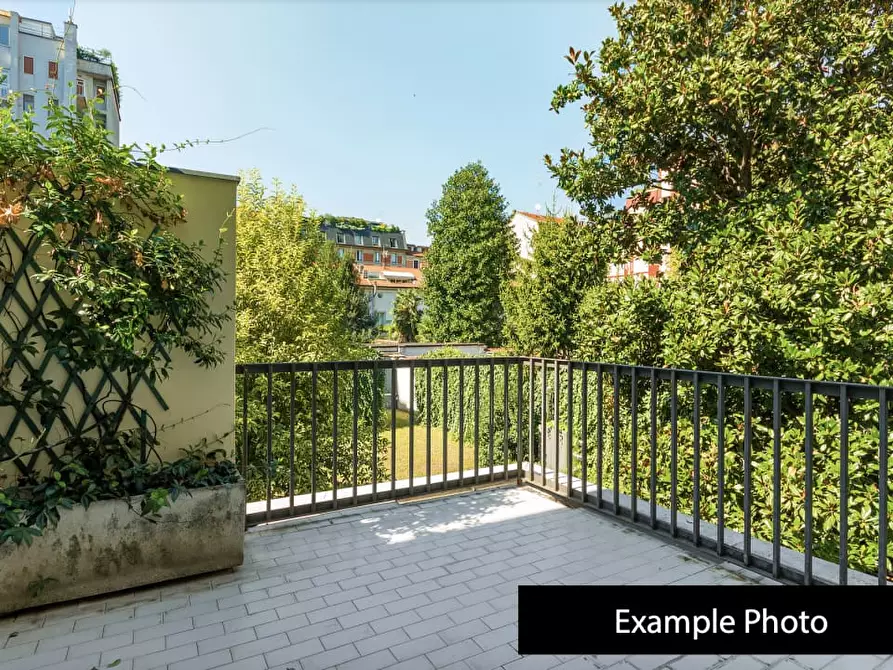 Immagine 15 di Appartamento in affitto  a Milano