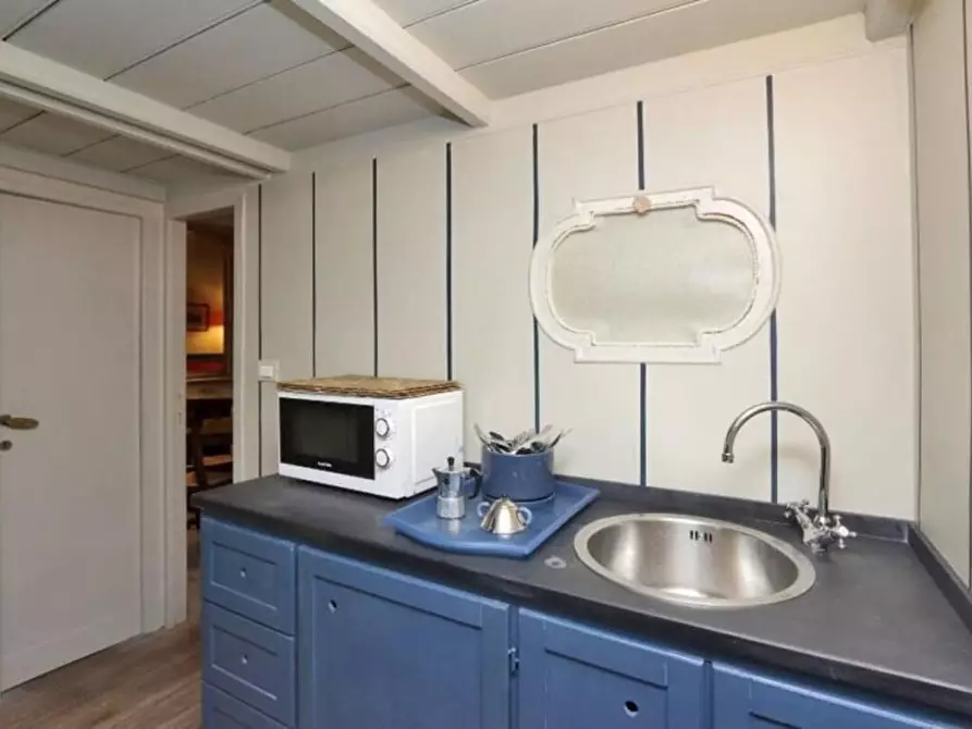 Immagine 11 di Appartamento in affitto  a Roma