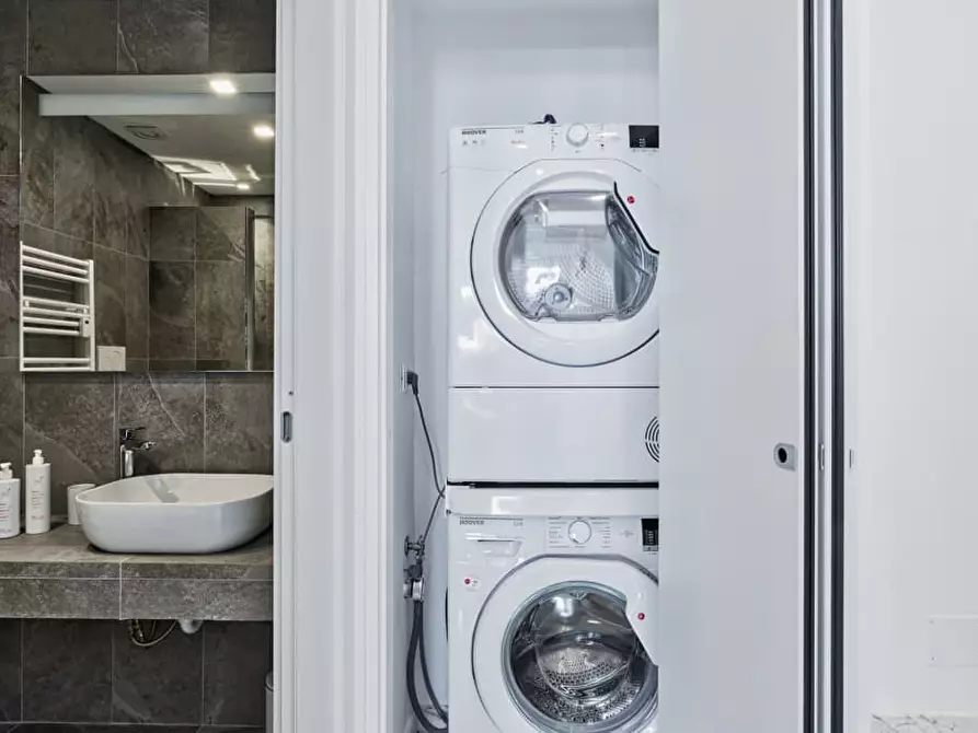 Immagine 12 di Appartamento in affitto  a Genova