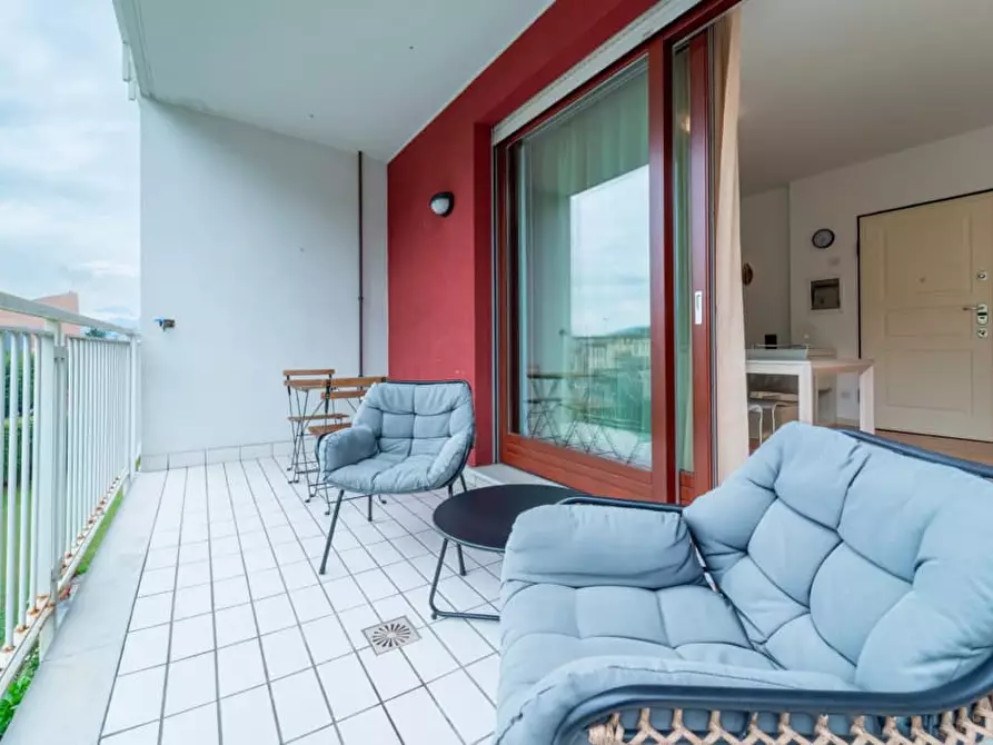 Immagine 19 di Appartamento in affitto  a Como