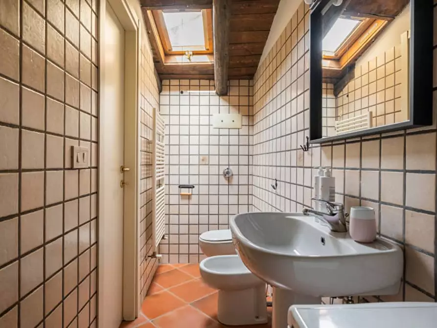 Immagine 17 di Appartamento in affitto  a Bologna