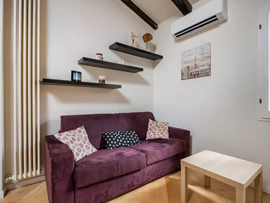 Immagine 6 di Appartamento in affitto  a Bologna