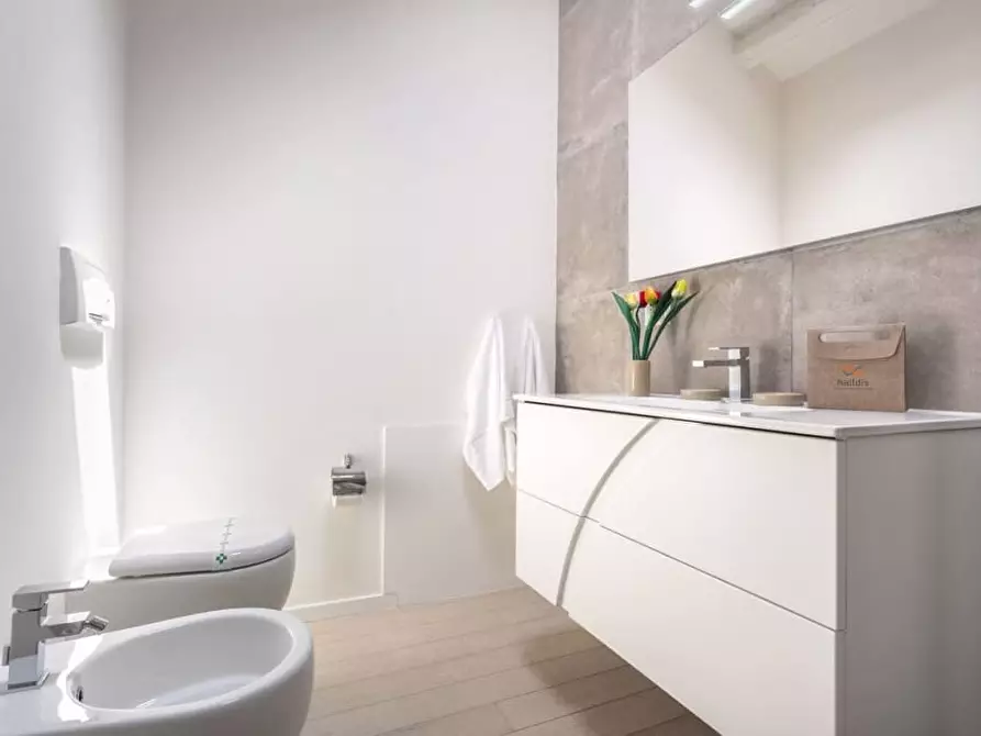 Immagine 6 di Appartamento in affitto  a Milano