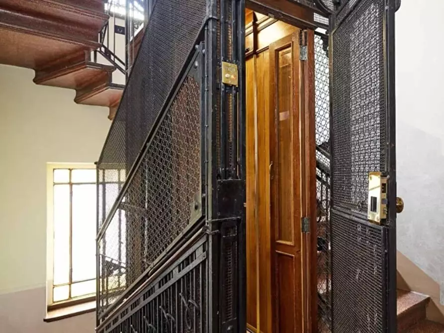 Immagine 12 di Appartamento in affitto  a Milano
