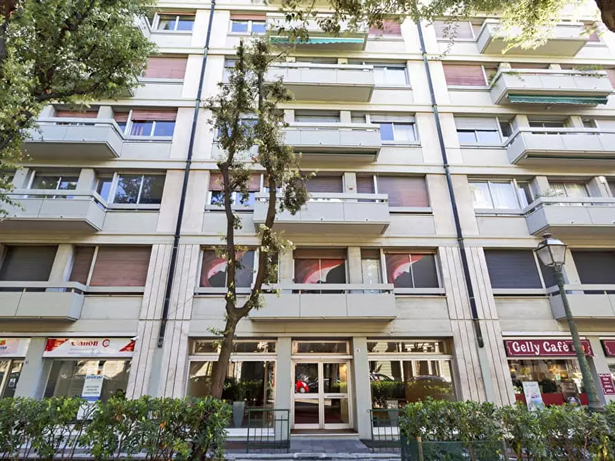 Immagine 19 di Appartamento in affitto  a Genova