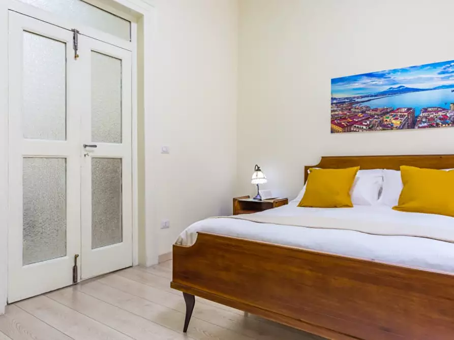 Immagine 7 di Appartamento in affitto  a Napoli