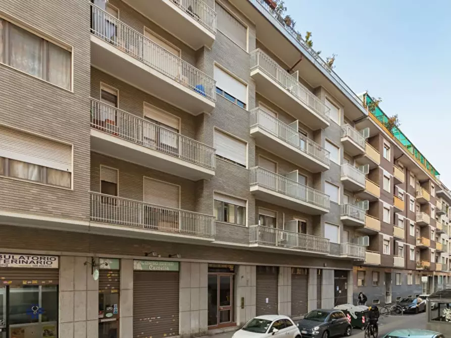 Immagine 13 di Appartamento in affitto  a Torino