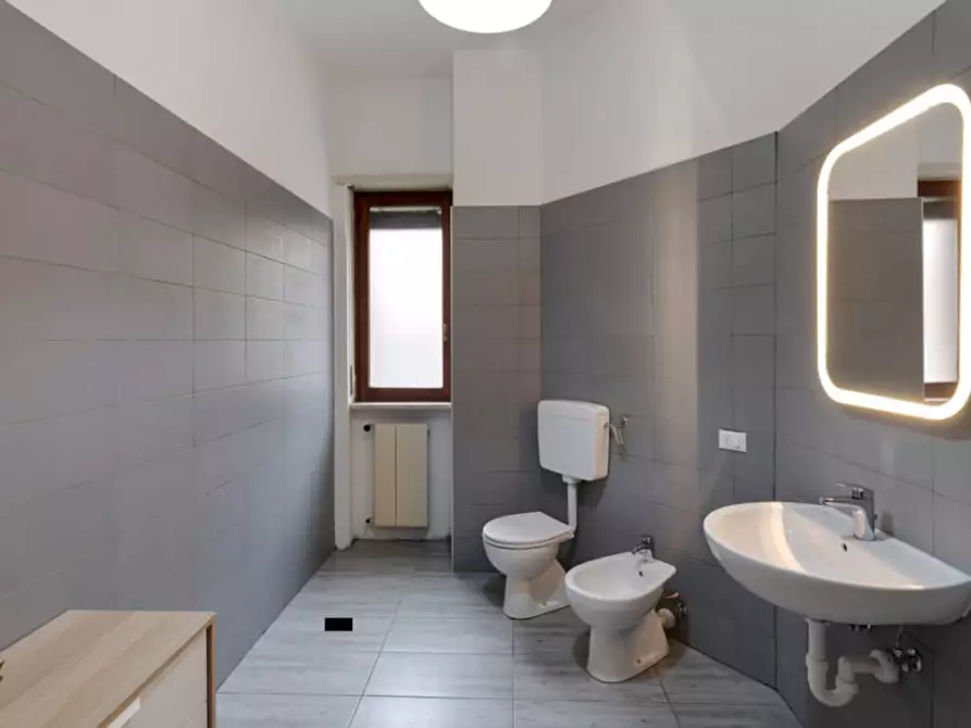 Immagine 7 di Stanza singola in affitto  a Milano