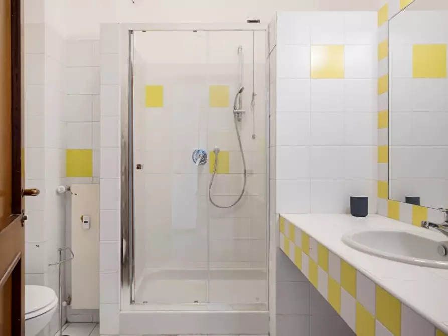 Immagine 9 di Stanza singola in affitto  a Milano