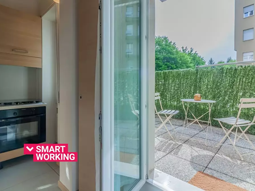 Immagine 3 di Appartamento in affitto  a Como