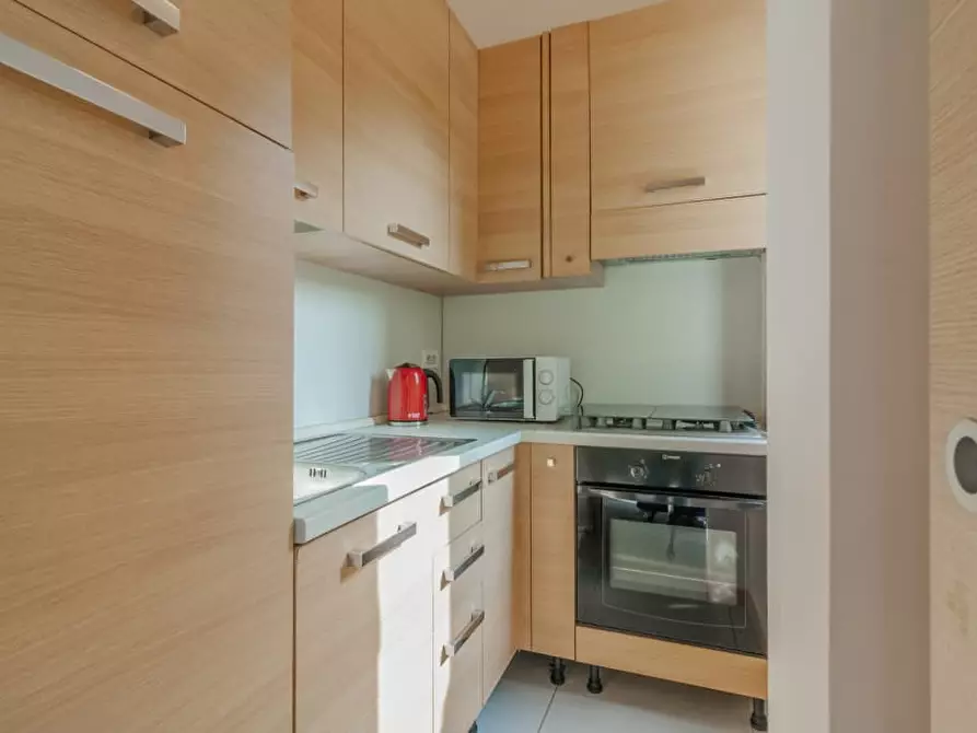 Immagine 7 di Appartamento in affitto  a Como