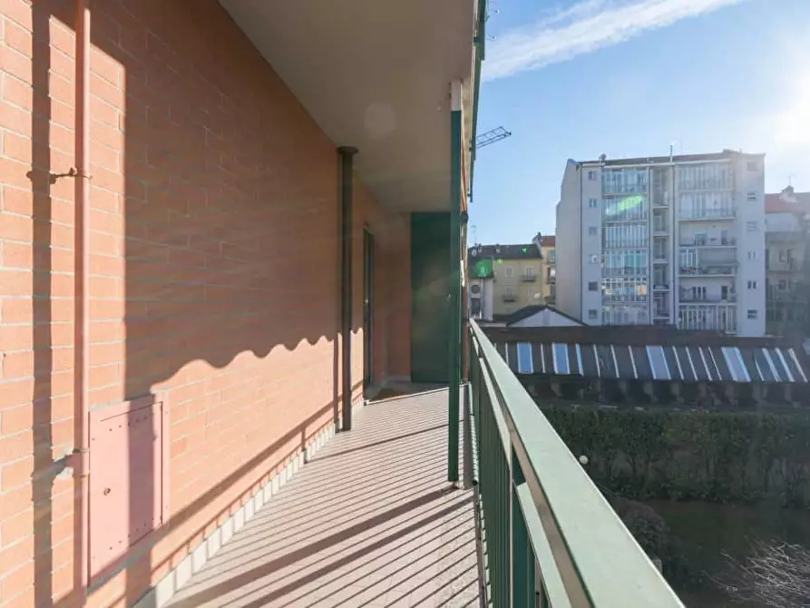 Immagine 22 di Appartamento in affitto  a Torino