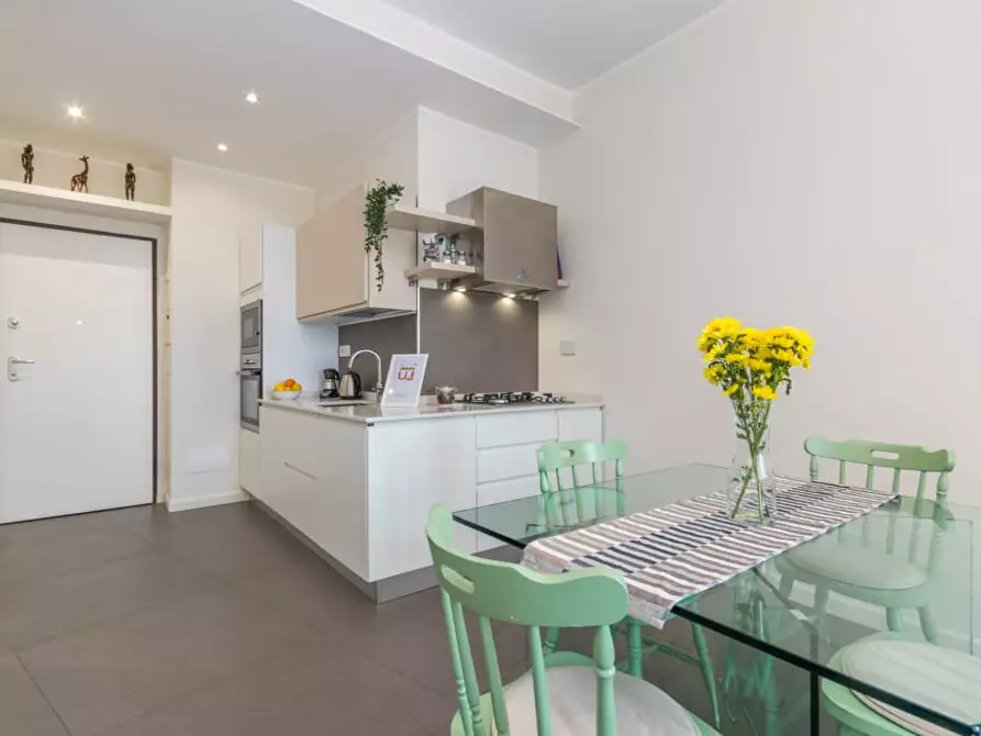 Immagine 2 di Appartamento in affitto  a Torino