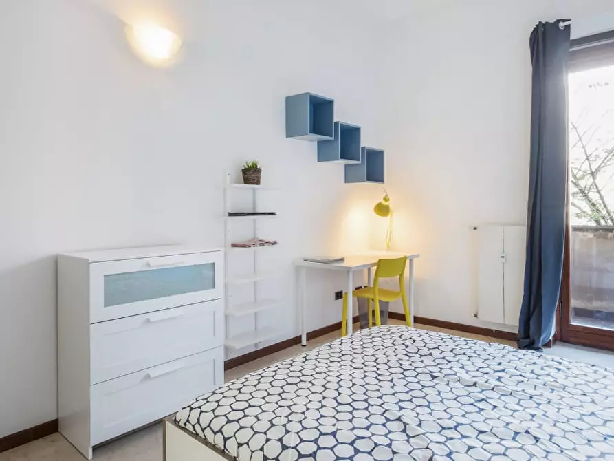 Immagine 1 di Stanza singola in affitto  a Milano