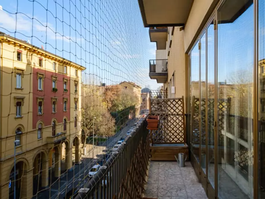 Immagine 11 di Appartamento in affitto  a Bologna