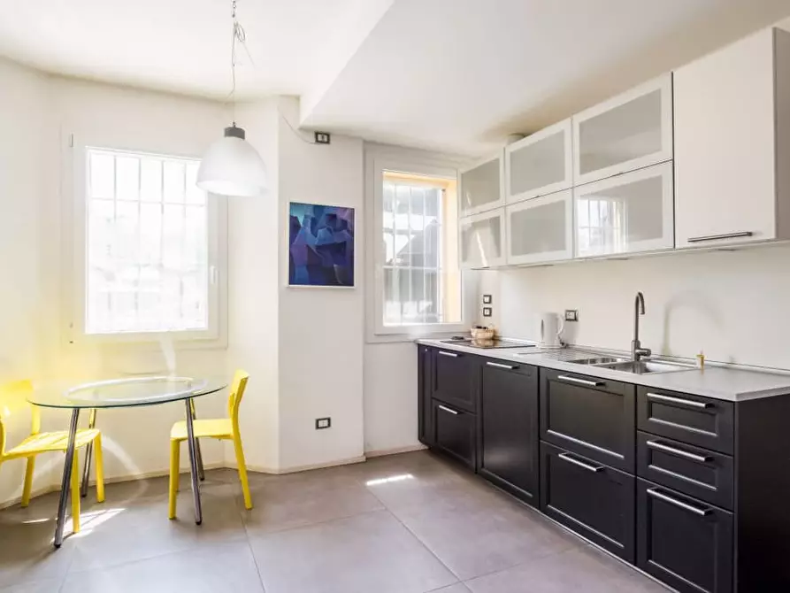 Immagine 5 di Appartamento in affitto  a Bologna