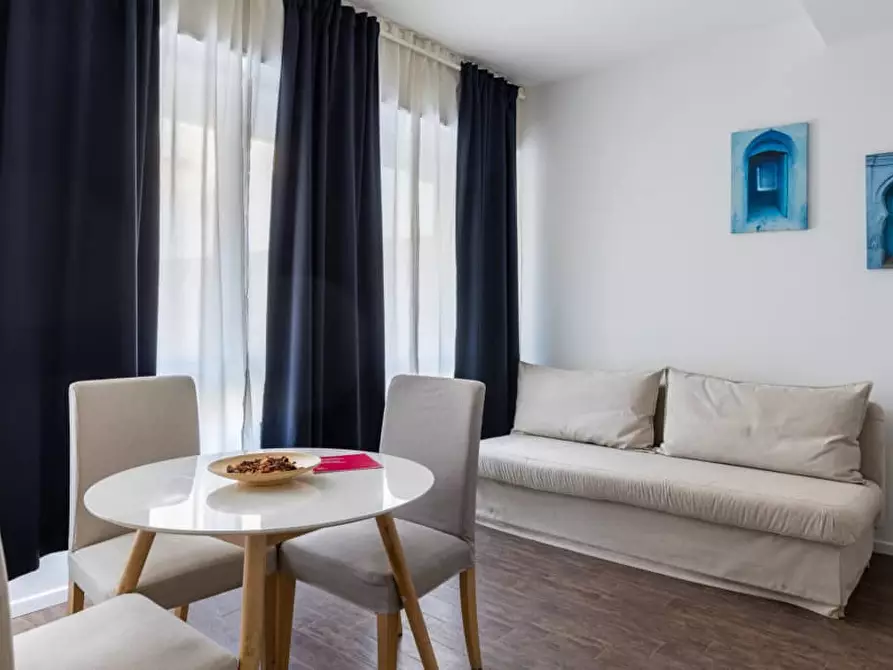 Immagine 6 di Appartamento in affitto  a Bologna