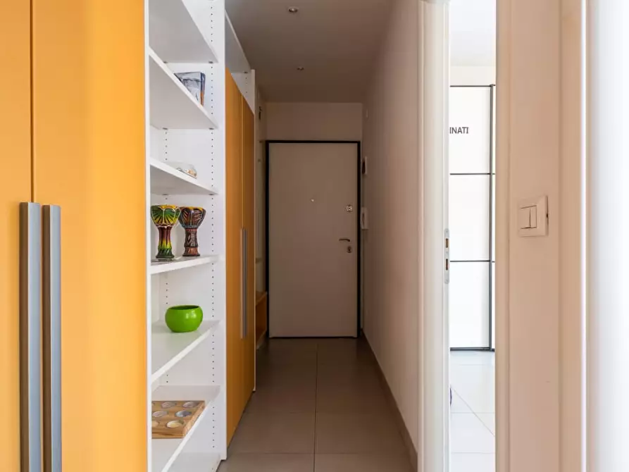 Immagine 8 di Appartamento in affitto  a Bologna