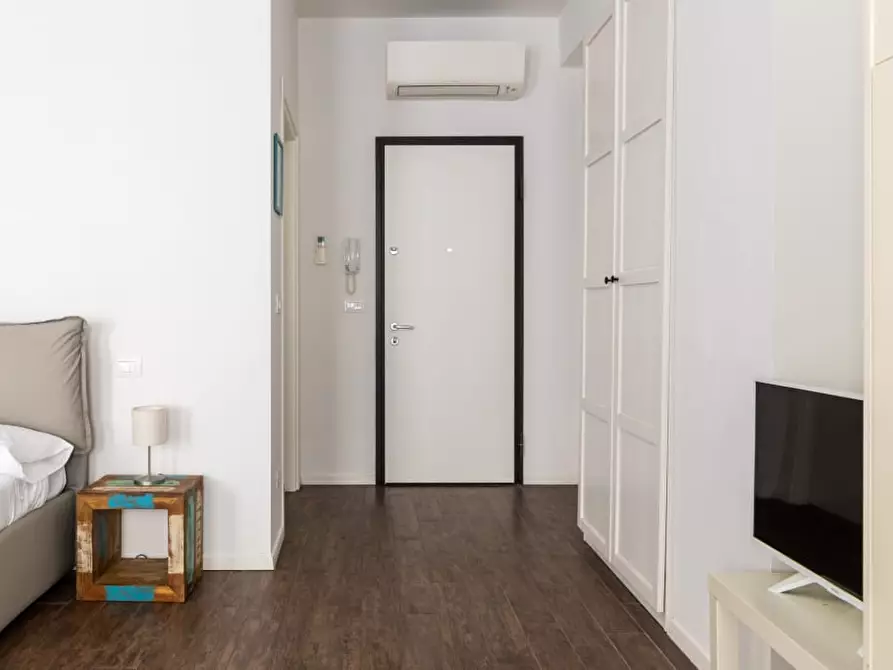 Immagine 15 di Appartamento in affitto  a Bologna